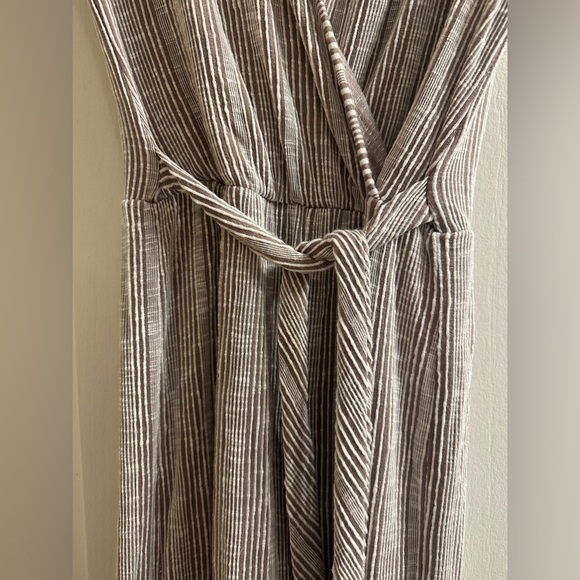 Caution to the wind jumpsuit - Picture 5 of 5